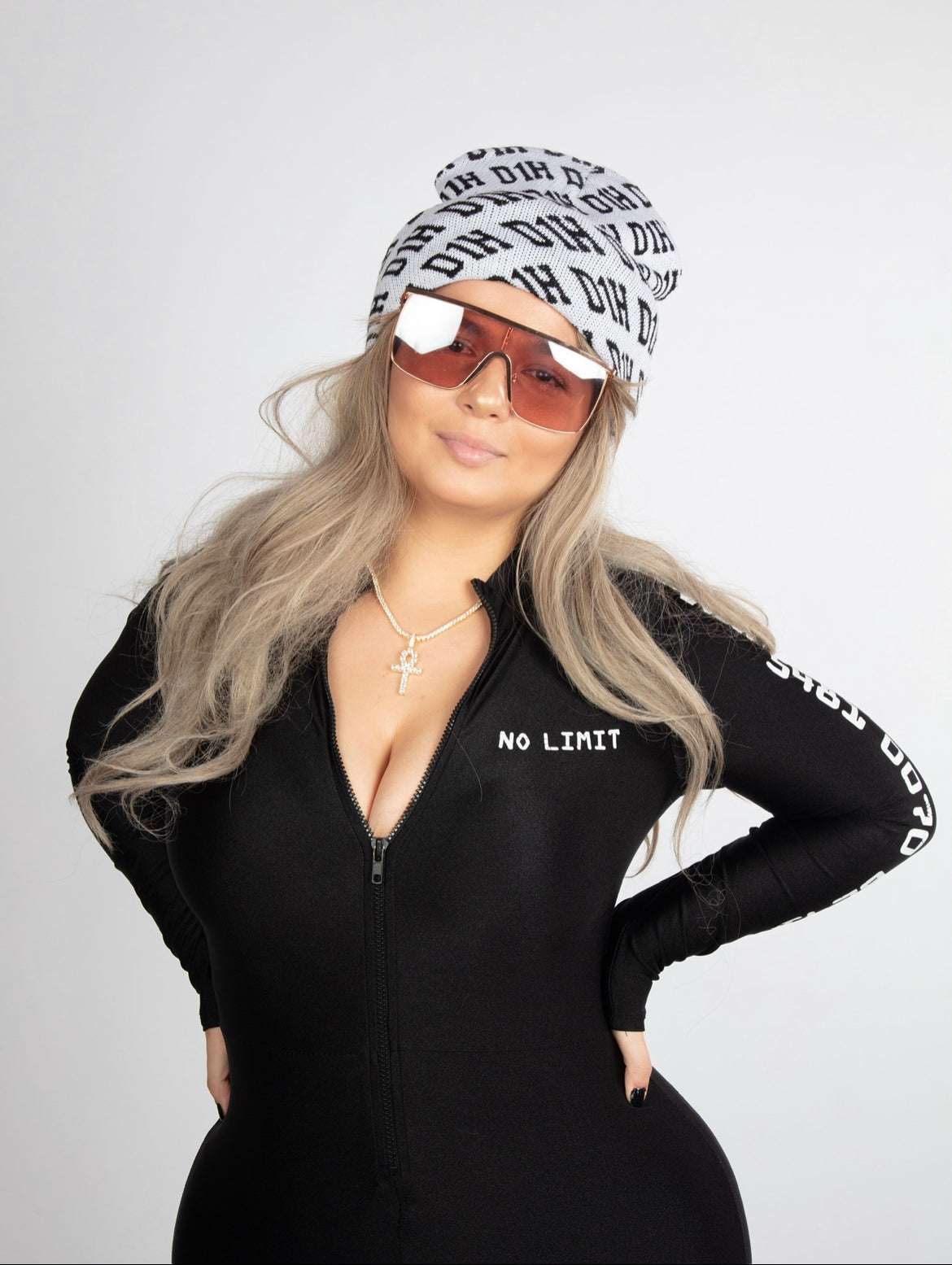 D1H Ski Mask ( WHITE & BLACK )