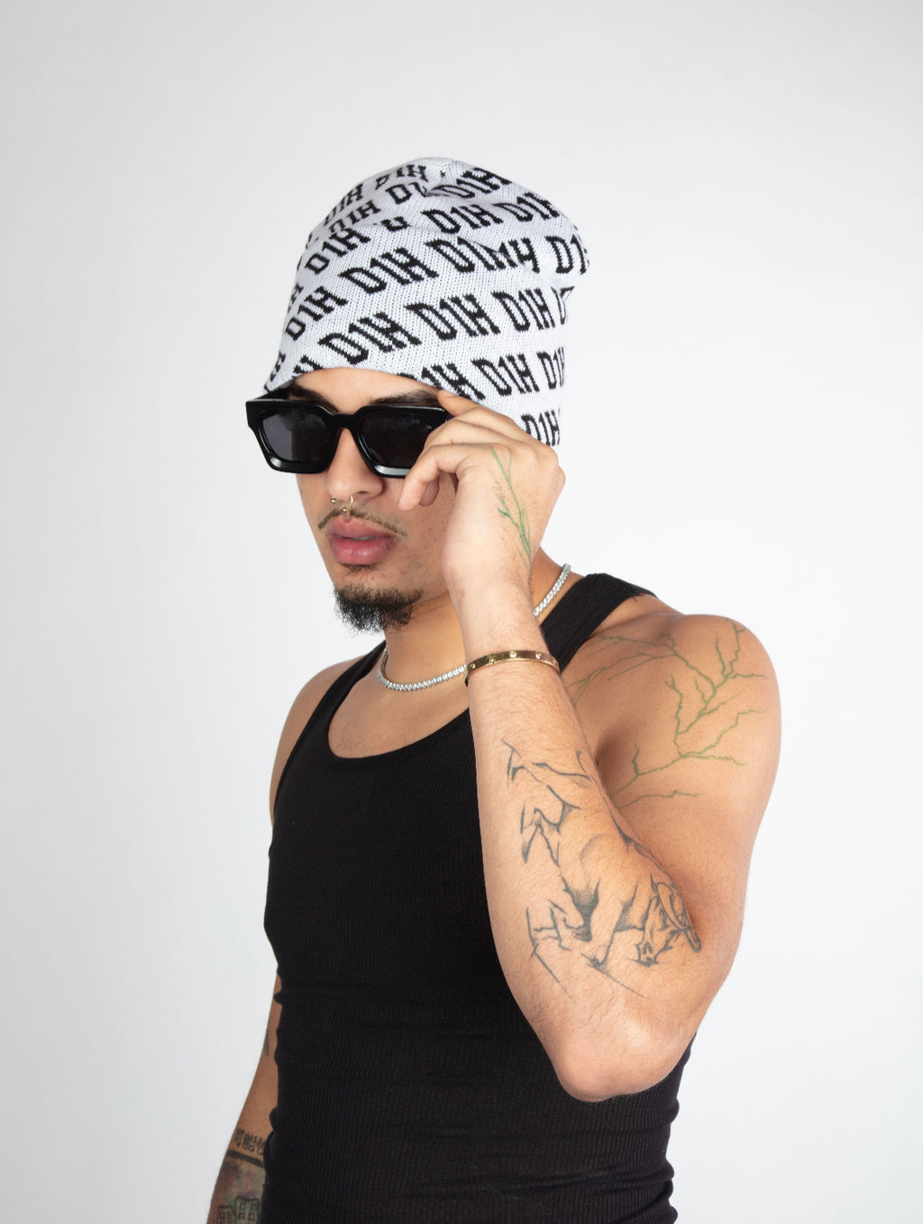 D1H Ski Mask ( WHITE & BLACK )