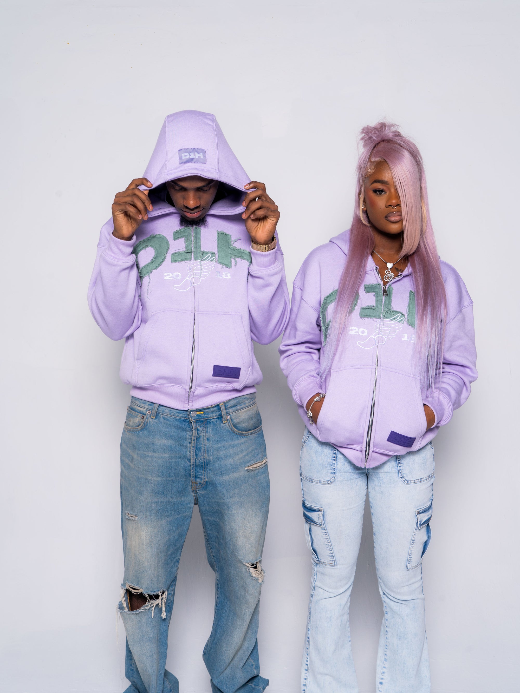 D1H DreamChaser Hoodie ( Purple )