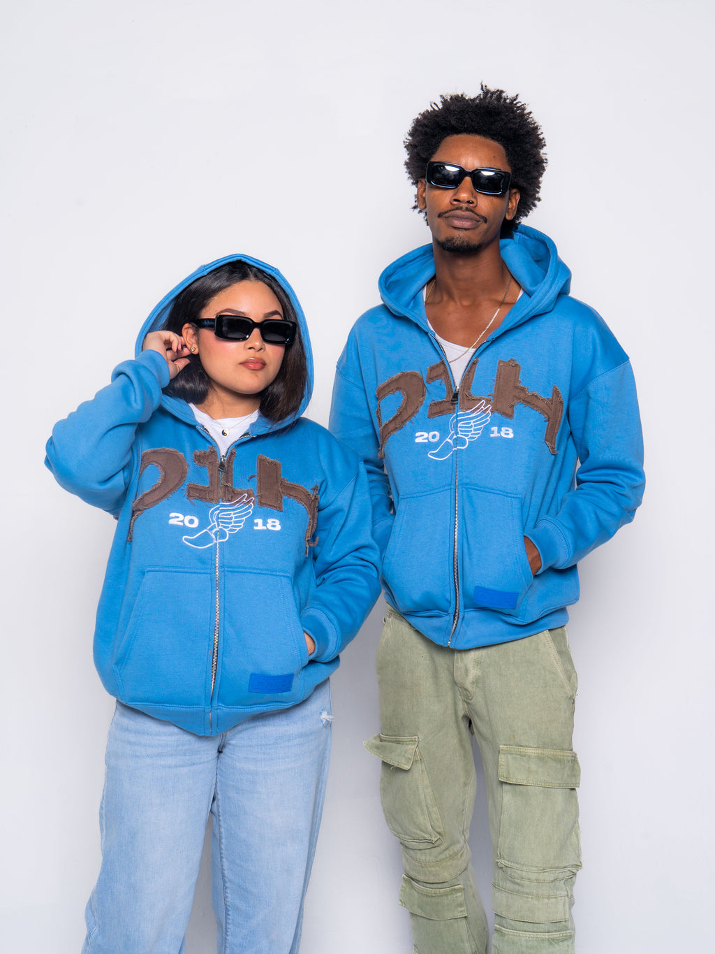 D1H DreamChaser Hoodie ( Blue )
