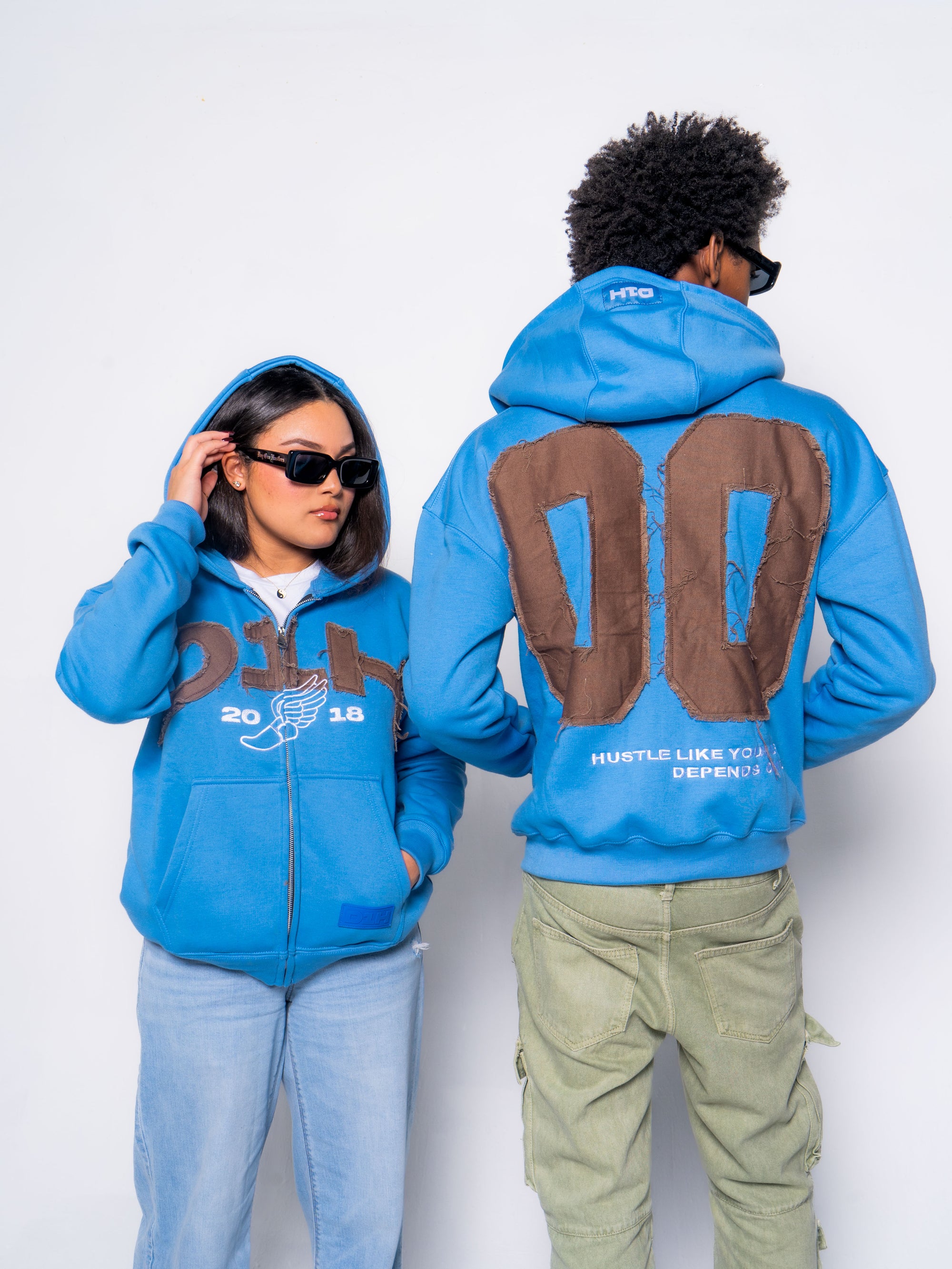 D1H DreamChaser Hoodie ( Blue )