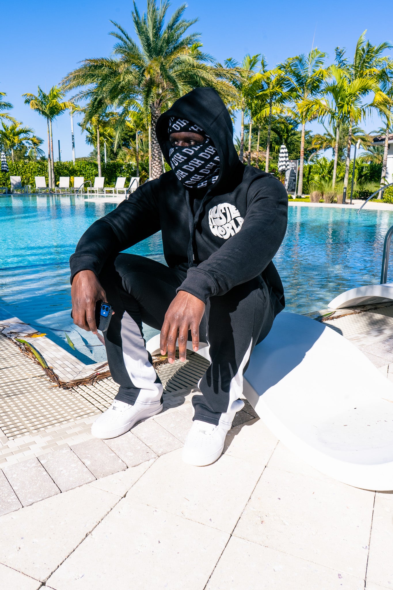 D1H Hustle World Set ( Black )