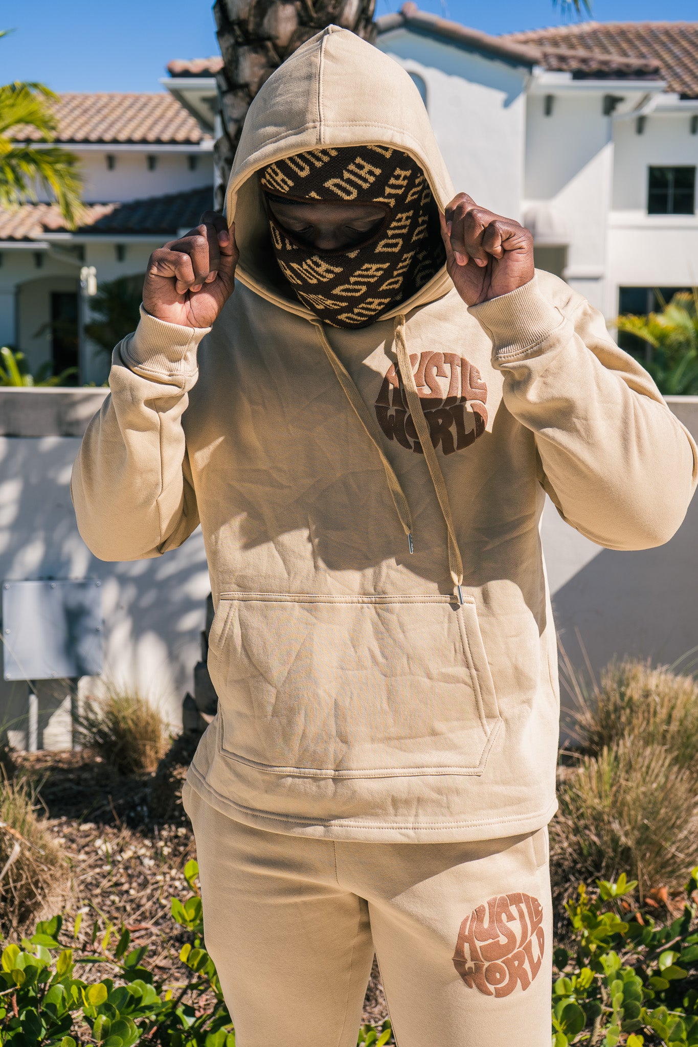 D1H Hustle World Set ( Tan / Brown )