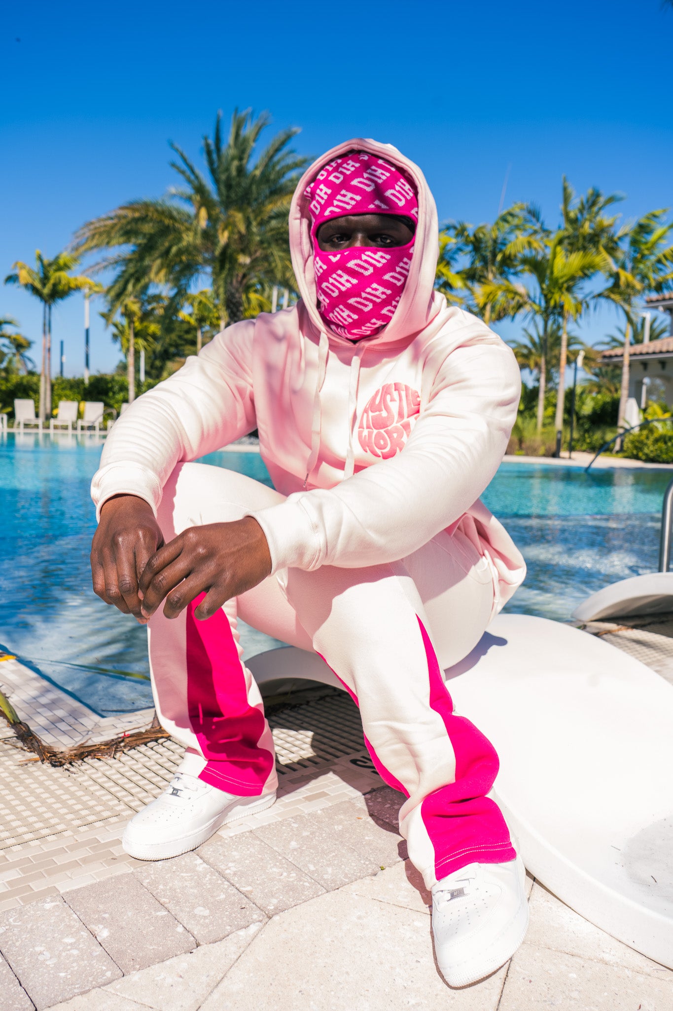 D1H Hustle World Set ( Pink )