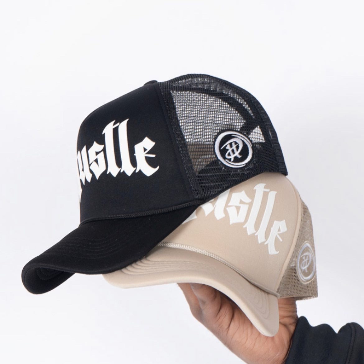 Hustle Trucker ( BLACK )
