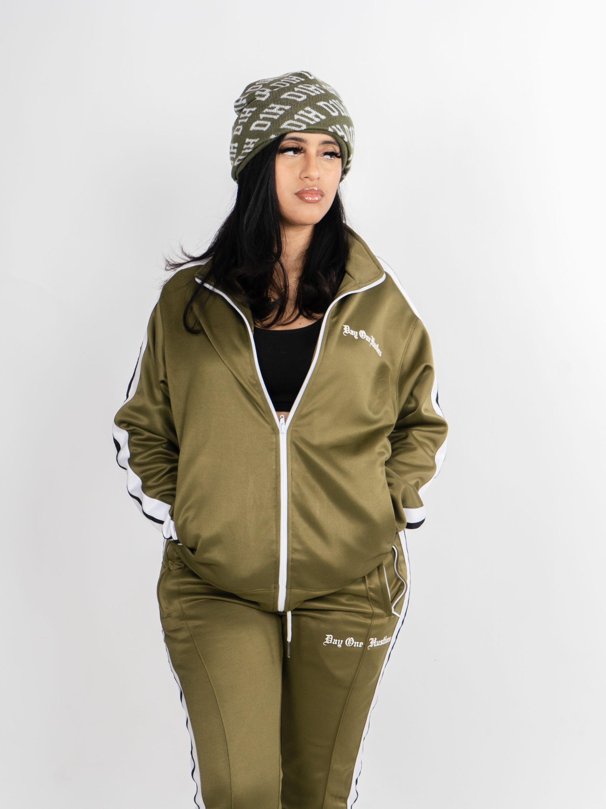 Tracksuit release 2.0 ( Olive Green )