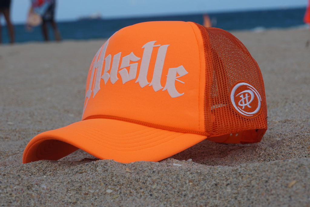 Hustle Trucker ( ORANGE )