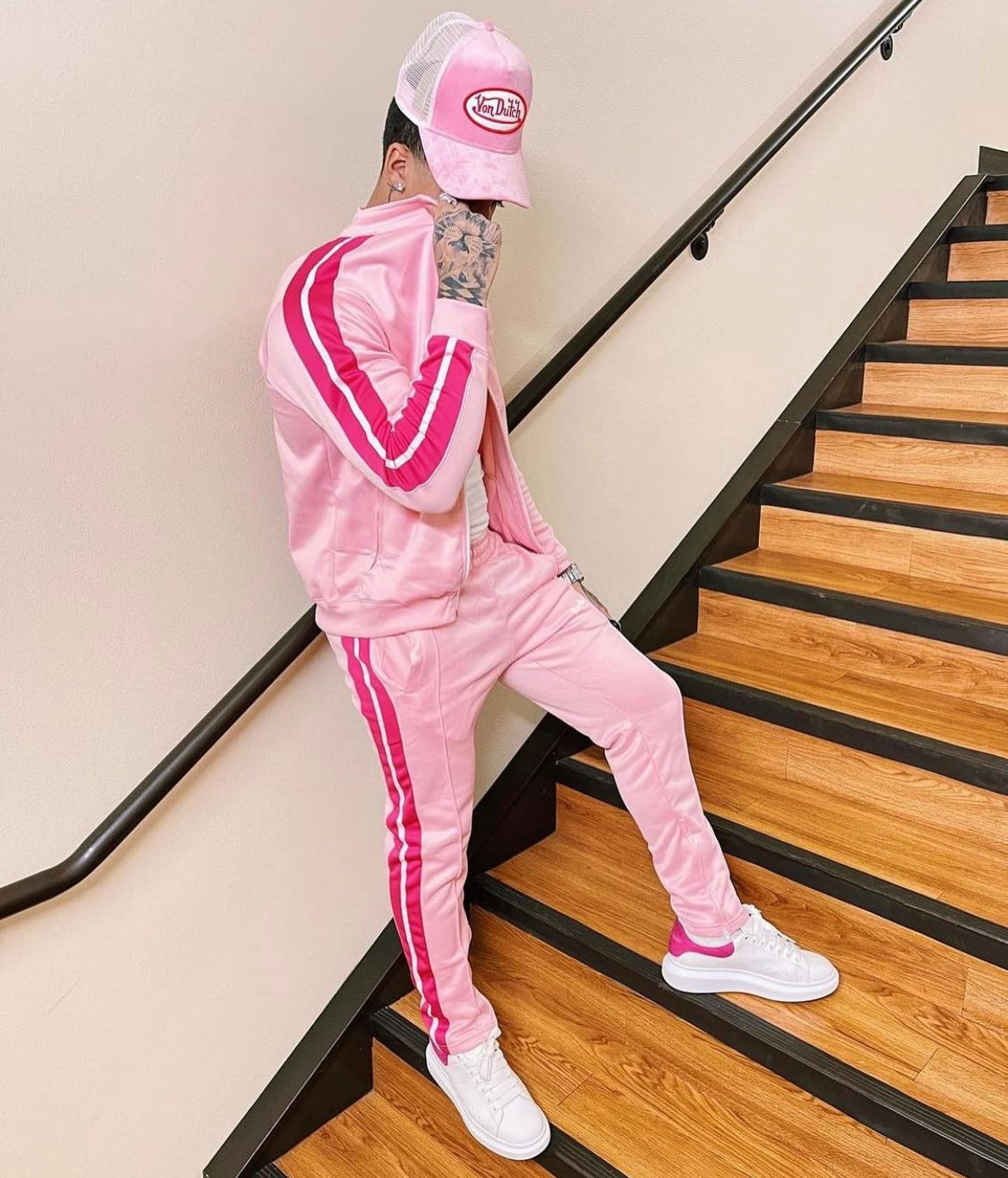 Tracksuit release 2.0 ( PINK )
